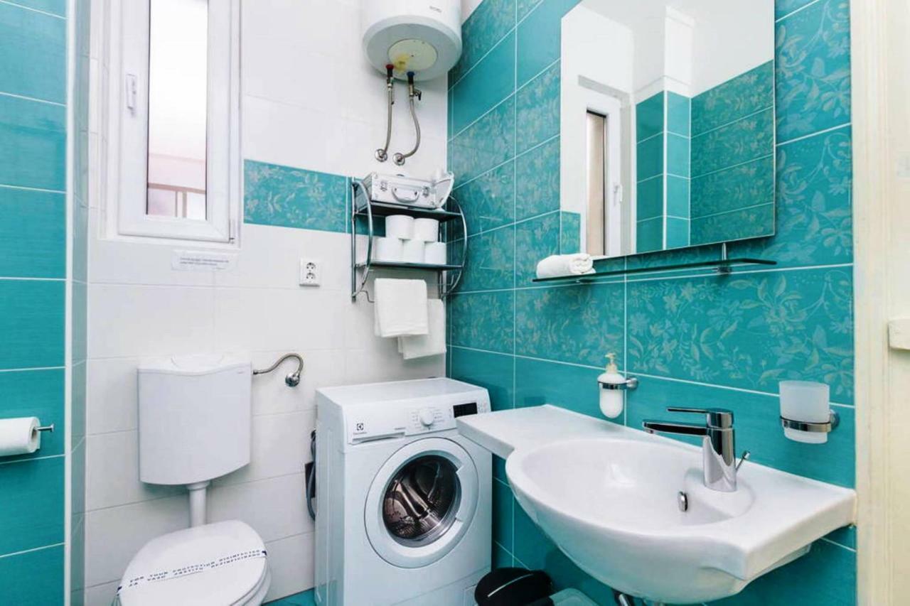 Apartment Central Old Town With Private Indoor Garage Parking Split Luaran gambar